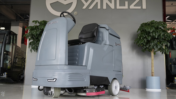 不同型號洗地機都有什么作用？